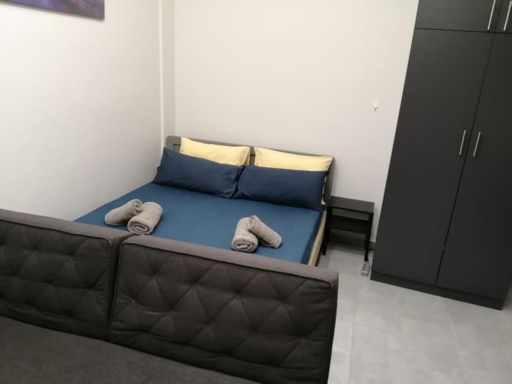 Studio Apartment Apartment *